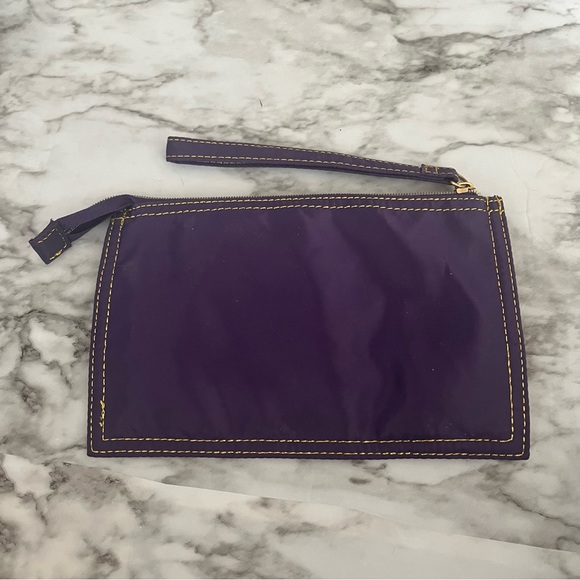 Vera Wang Princess purple pouch cosmetic pouch - Picture 3 of 3